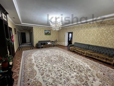 Отдельный дом · 7 комнат · 400 м² · 15 сот., ул. Н. Мамраимова 19 за 45 млн ₸ в Жамбылской обл., Байзак
