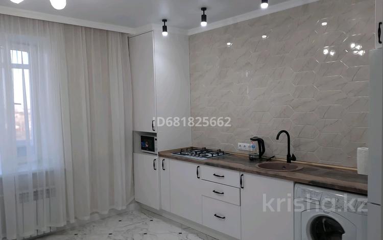 1-комнатная квартира · 45 м² · 5/9 этаж, Самал 72/3 — Рядом с садиком за 13 000 ₸ в Уральске — фото 4