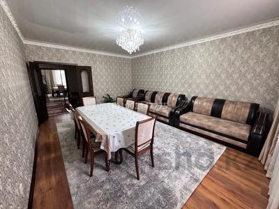 Продажа квартир в Жетысу обл.: 3-комнатная квартира · 90 м² · 1/5 этаж, - 5 за 38.9 млн 〒 3-комнатная квартира · 90 м² · 1/5 этаж, - 5 за 38.9 млн 〒 в Талдыкоргане, мкр Коктем