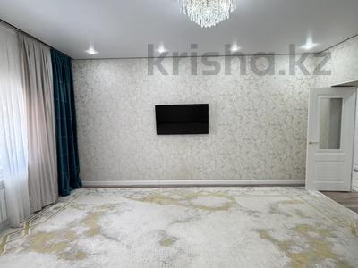 3-комнатная квартира · 110 м² · 8/8 этаж, 19-й мкр 45/2 за 26.9 млн ₸ в Актау