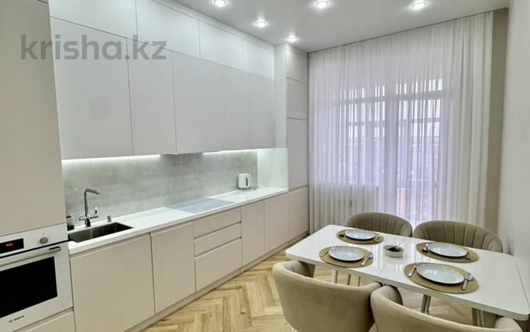2-комнатная квартира · 60.5 м² · 8/10 этаж, Муканова 47/3 — Муканова за 42 млн ₸ в Караганде, Казыбек би р-н — фото 2