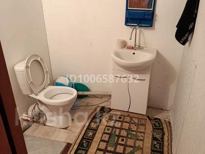 Отдельный дом · 1 комната · 60 м² · 10 сот., Сазда-2 , Миялы 2 — Магазин Алтын не далеко за 9 млн 〒 в Актобе