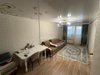 2-бөлмелі пәтер · 75.5 м² · 9/9 қабат, мкр 12 52 — 56 школа, 3 поликлиника, бағасы: 20 млн ₸ в Актобе