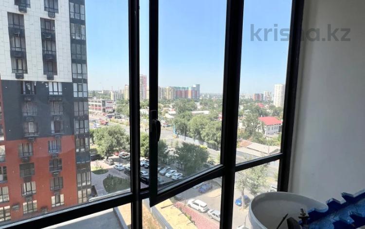 2-комнатная квартира, 56 м², 7/17 этаж, Абая 164к2 — Брусиловского