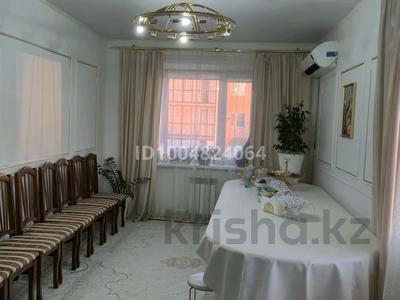 3-комнатная квартира · 76 м² · 2/3 этаж, жилой массив Есет Батыр 14К — Нур Сити, улица 1микр за 27 млн ₸ в Актобе