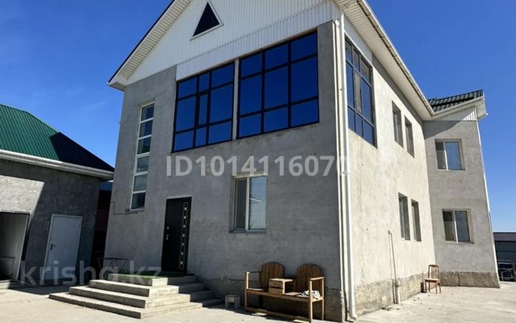 Жеке үй · 8 бөлме · 300 м² · 10 жүзд., Бекшораулы 4 — Обл.акимата, бағасы: 65 млн ₸ в  — фото 23