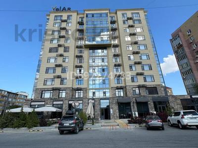 Пәтерлер в Атырауской обл.: 6-бөлмелі пәтер · 240 м² · 7/9 қабат, Абая 26а, бағасы: 160 млн 〒 6-бөлмелі пәтер · 240 м² · 7/9 қабат, Абая 26а, бағасы: 160 млн 〒 в Атырау