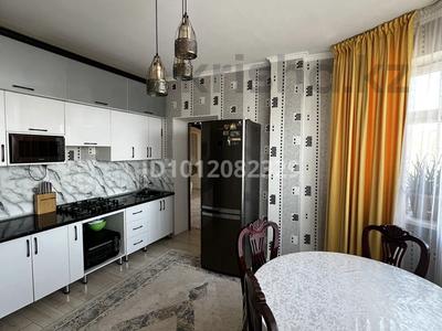 2-комнатная квартира · 78 м² · 4/4 этаж, ул. Аккол 7А за 17 млн ₸ в Шу