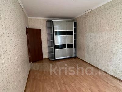 3-бөлмелі пәтер · 65 м² · 2/5 қабат, мкр Асар, бағасы: 100 000 〒 в Шымкенте, Абайский р-н