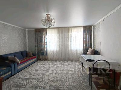 Отдельный дом • 5 комнат • 81.4 м² • 7.6 сот., Лебаева — Жоламан за 13.5 млн 〒 в Семее