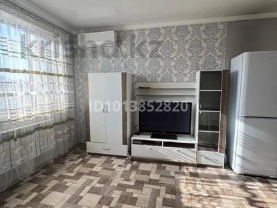2-бөлмелі пәтер · 53 м² · 4/13 қабат, Утеген батыра 17б — Возле Гранд парка, бағасы: 300 000 ₸ в Алматы, Ауэзовский р-н