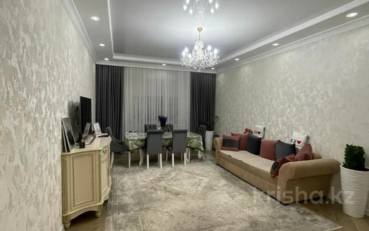 2-комнатная квартира · 72.9 м² · 9/10 этаж, Алии Молдагуловой за 38.5 млн ₸ в Актобе — фото 2