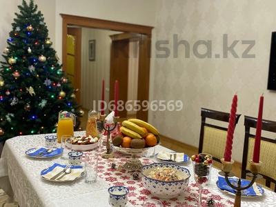 Жеке үй · 7 бөлме · 279.2 м² · , Мкр. Толкын 33 — Остановка Нарсуд, бағасы: 74.9 млн ₸ в Атырау