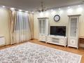 3-комнатная квартира · 92 м² · 5/9 этаж, мкр Сары Арка 40 за 25 000 ₸ в Атырау — фото 10