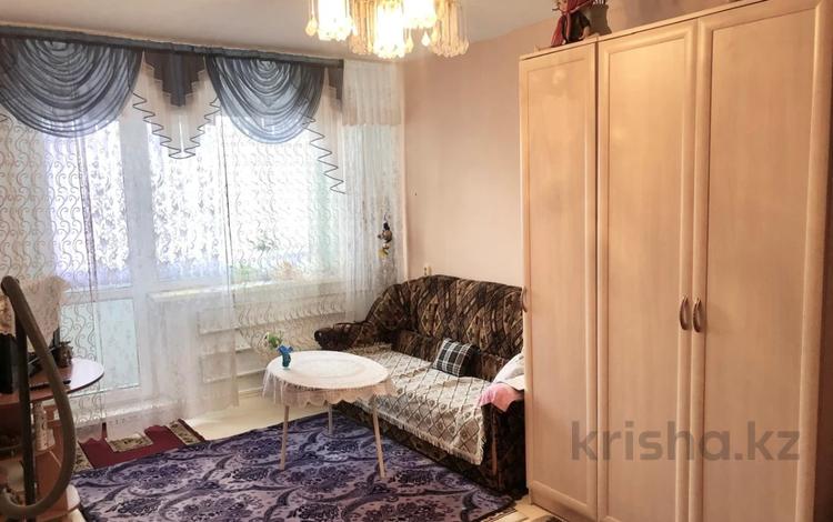 1-бөлмелі пәтер, 32 м², 3/5 қабат, Майкудук, 11а микрорайон, бағасы: 7.5 млн 〒 в Караганде, Алихана Бокейханова р-н — фото 2