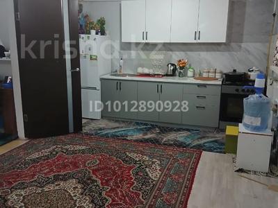 Отдельный дом · 5 комнат · 600 м² · 5 сот., Таңшолпан 150 а — Садик мектеп дукен за 8 млн ₸ в Баскудуке