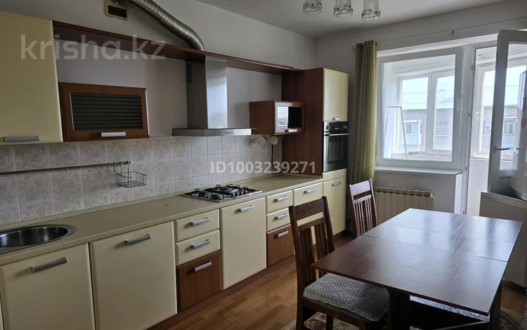 3-бөлмелі пәтер · 88 м² · 5/5 қабат, мкр 5 — Пр. Абая, бағасы: 200 000 ₸ в Актобе — фото 2