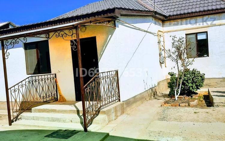Отдельный дом · 4 комнаты · 170 м² · 8 сот., пгт Балыкши, Сарбупеева 26 за 44 млн 〒 в Атырау — фото 2
