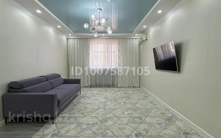 2-бөлмелі пәтер · 74 м² · 5/5 қабат, 19-й мкр 36/1, бағасы: 20 млн ₸ в Актау — фото 2