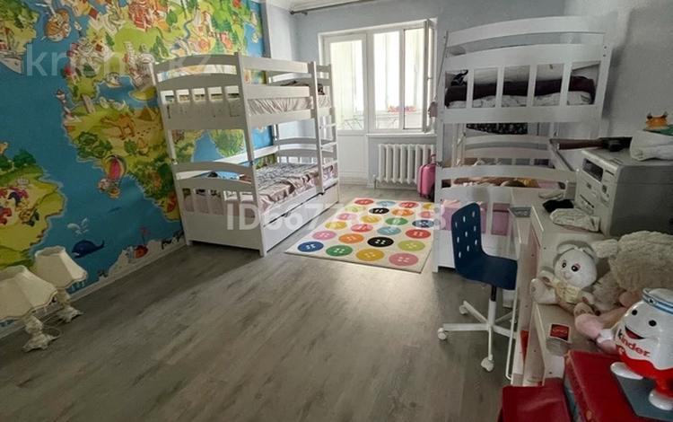 3-бөлмелі пәтер · 118 м² · 6/9 қабат, Жарбосынова 71 — Тайманова, бағасы: 54.5 млн ₸ в Атырау — фото 3