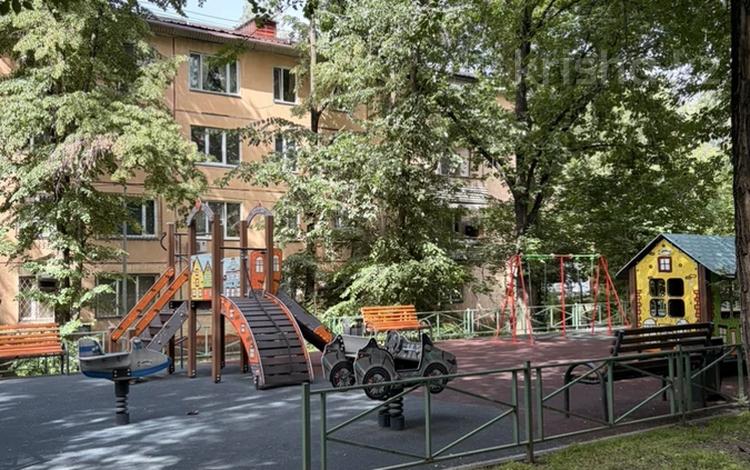 3-бөлмелі пәтер · 58 м² · 2/4 қабат, мкр №7 — Абая, бағасы: 33 млн ₸ в Алматы, Ауэзовский р-н — фото 2