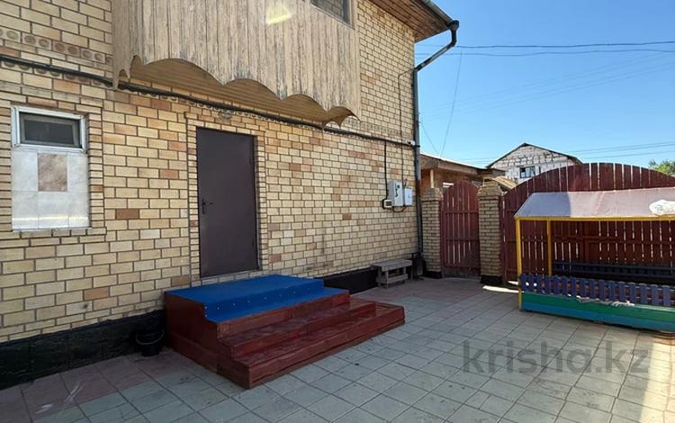 Жеке үй · 6 бөлме · 380 м² · 5 жүзд., Хмельницкого 23, бағасы: 69 млн ₸ в Астане, Сарыарка р-н — фото 2