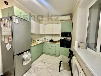 3-бөлмелі пәтер · 76 м² · 5/5 қабат, Просп. Жибек Жолы, бағасы: 62.5 млн ₸ в Алматы, Медеуский р-н