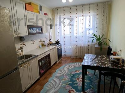 1-бөлмелі пәтер · 50 м² · 1/5 қабат, Циолковского 2/1 — Рынок Аяжан, бағасы: 20.5 млн ₸ в Уральске