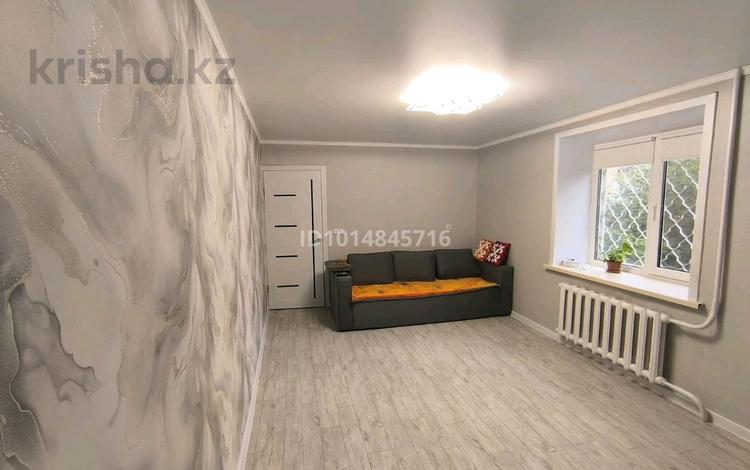 2-бөлмелі пәтер · 56 м² · 2/5 қабат, Габдуллина 40, бағасы: 23 млн ₸ в Кокшетау — фото 2