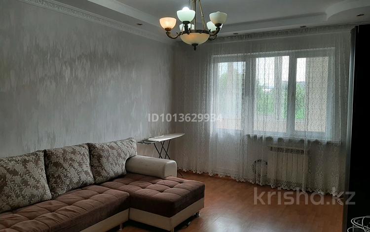 1-бөлмелі пәтер · 50 м² · 3/9 қабат, мкр Мамыр-4 315 — Трц Спутник, гимназия №202, бағасы: 250 000 ₸ в Алматы, Ауэзовский р-н — фото 2
