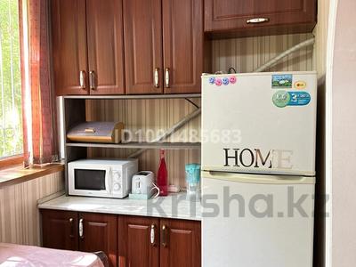 Аренда квартир в Шымкенте: 3-комнатная квартира · 65 м² · 2/4 этаж · помесячно, Б.Момышулы 7 за 230 000 〒 3-комнатная квартира · 65 м² · 2/4 этаж · помесячно, Б.Момышулы 7 за 230 000 〒 в Шымкенте, Аль-Фарабийский р-н