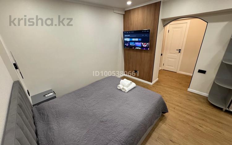1-бөлмелі пәтер · 35 м² · 2/9 қабат, Муканова 227 — Муканова карасай батыра, бағасы: 17 000 ₸ в Алматы, Алмалинский р-н — фото 2