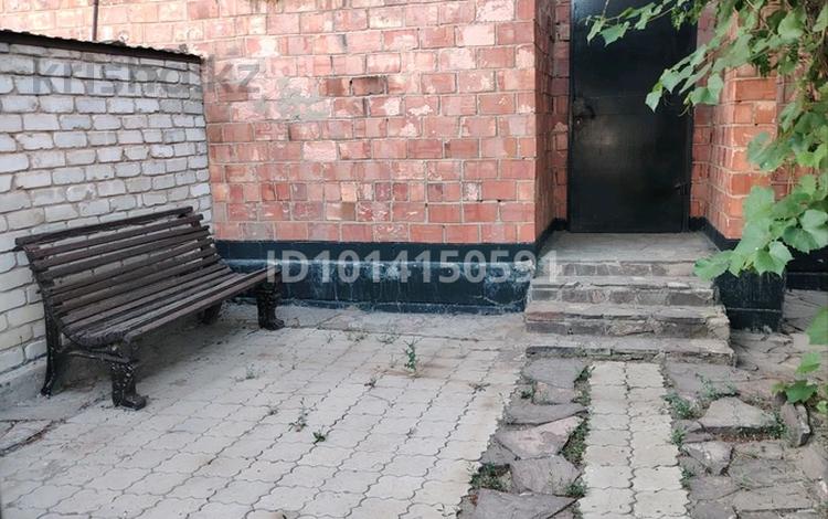 Жеке үй · 4 бөлме · 250 м² · 6 жүзд., Белинского 10, бағасы: 60 млн ₸ в Жезказгане — фото 2