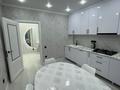 2-комнатная квартира · 74 м² · 4/10 этаж, мкр Жана Орда 1/2 за 25 000 ₸ в Уральске — фото 14