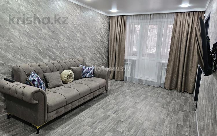 3-комнатная квартира · 58 м² · 2/4 этаж, мкр №6 — Абая- Саина за 300 000 ₸ в Алматы, Ауэзовский р-н — фото 2