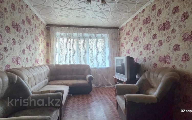 3-бөлмелі пәтер · 60 м² · 2/5 қабат, ул. Сейфуллина, бағасы: 10 млн ₸ в Темиртау — фото 2