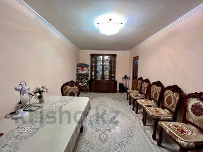 4-комнатная квартира · 74 м² · 5/5 этаж, мкр Орбита-1 36 — Торайгырова Навои за 49 млн ₸ в Алматы, Бостандыкский р-н