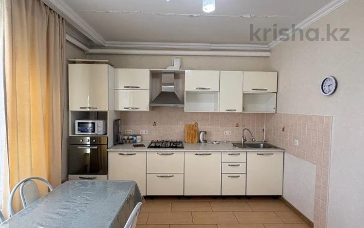 2-комнатная квартира · 68.5 м² · 8/8 этаж, Алии Молдагуловой за 20.5 млн ₸ в Актобе — фото 15