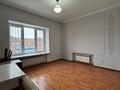 2-комнатная квартира · 71 м² · 10/10 этаж, Г Жубанова 146/2 за 25 млн ₸ в Актобе — фото 2
