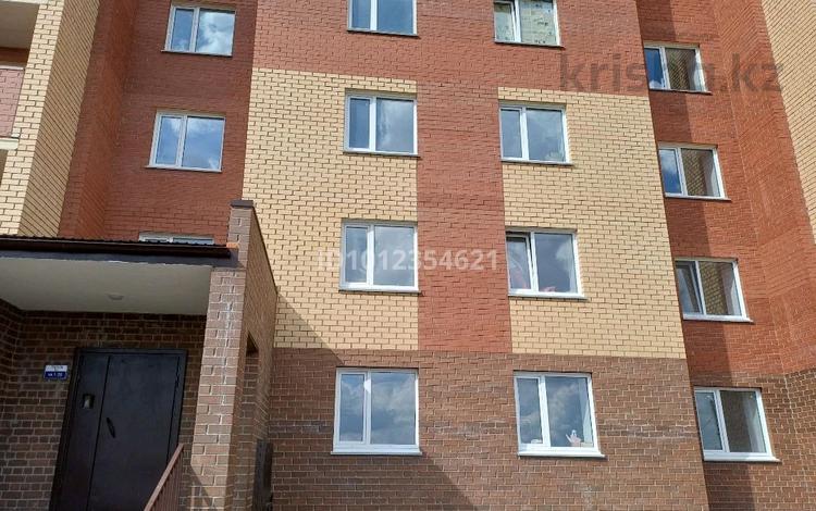 2-бөлмелі пәтер · 80.7 м² · 2/9 қабат, Крепостная ул. 131, бағасы: 33.5 млн ₸ в Петропавловске — фото 2