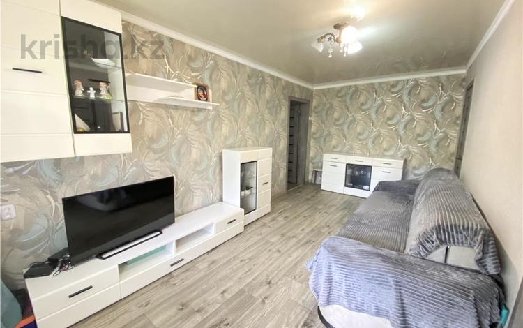 3-комнатная квартира · 55.5 м² · 2/3 этаж, Узенка, Узенка Санаторная за 9 млн ₸ в Караганде, Алихана Бокейханова р-н — фото 3