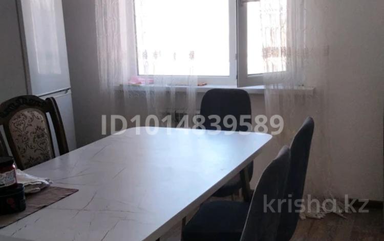 2-бөлмелі пәтер · 56 м² · 4/5 қабат, Улы Дала ш/а. — Кольцо, бағасы: 130 000 ₸ в Таразе, мкр Улы Дала — фото 2