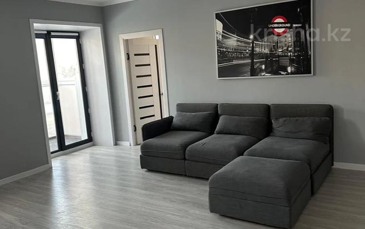 3-бөлмелі пәтер · 72 м² · 2/4 қабат, Жаңа қала ш/а., Абая 43, бағасы: 32 млн ₸ в Караганде, Казыбек би р-н — фото 2