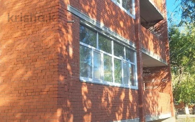 2-бөлмелі пәтер · 47.1 м² · 1/3 қабат, Вокзальная улица, бағасы: 17.5 млн ₸ в Костанае — фото 2