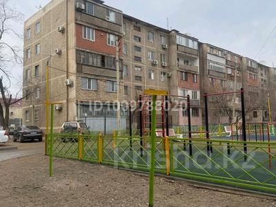 3-комнатная квартира · 60 м² · 5/5 этаж, Ауезов 5А — На против здания ДВД за 120 000 〒 в 