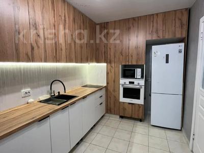 1-комнатная квартира · 45 м² · 2/9 этаж, мкр Аккент 29 за 250 000 〒 в Алматы, Алатауский р-н