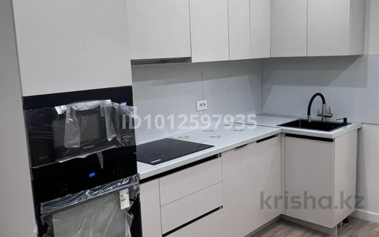 2-бөлмелі пәтер · 49.3 м² · 11/18 қабат, Утепова 31 — 11 блок, бағасы: 45 млн ₸ в Алматы, Бостандыкский р-н — фото 2