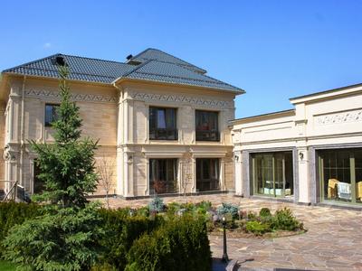 Отдельный дом • 7 комнат • 1000 м² • 24 сот., Дулати за 880 млн 〒 в Алматы, Бостандыкский р-н