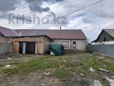 Отдельный дом · 4 комнаты · 200 м² · 12 сот., Советская 11/1 — Магазин Нуртас за 15 млн ₸ в Караоткеле