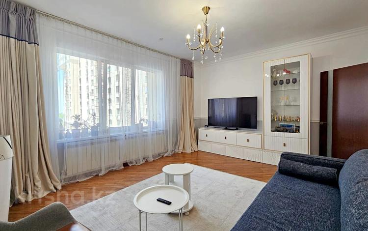 2-комнатная квартира · 76 м² · 4/20 этаж, Ходжанова — Аль Фараби за 70 млн ₸ в Алматы, Бостандыкский р-н — фото 3